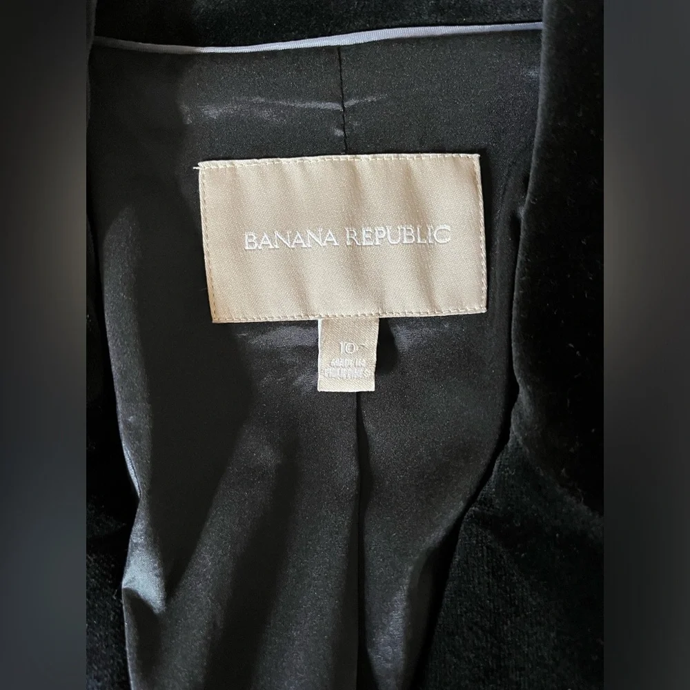 Banana Republic Classic Velvet Black Blazer Solid Single Button-formal dressy 10